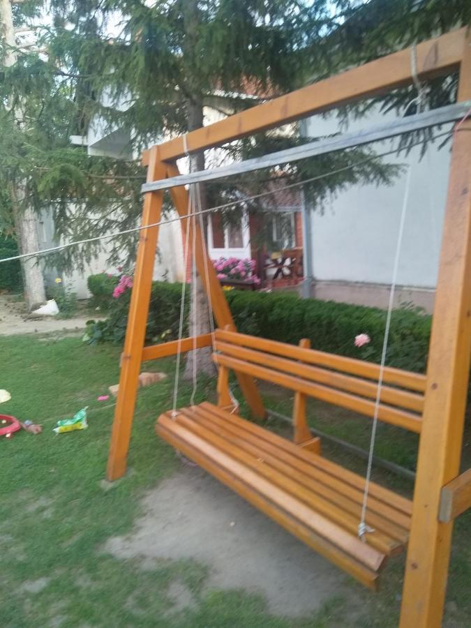 Family Apartman Ana - Star Golubac Exteriér fotografie